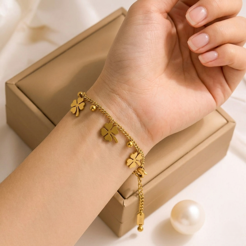 Stainless Steel Three Clover Bracelet