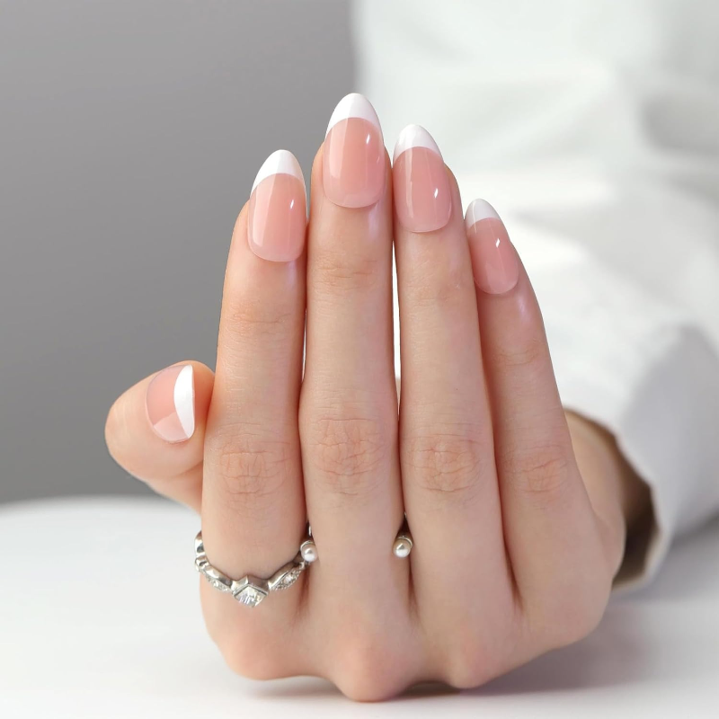 Classic Short Almond French Nails (30 Pcs)