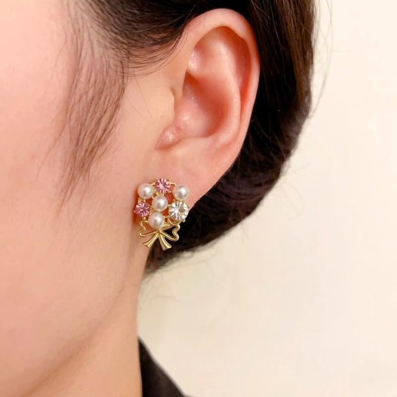 Vintage Pearl Drop Floral Earrings