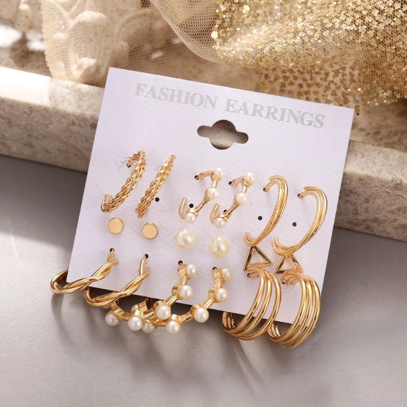 9 Pairs Pearl Studs And Hoop Earring Set
