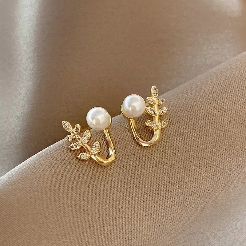 Elegant Leaf Shaped Pearl Stud Earrings