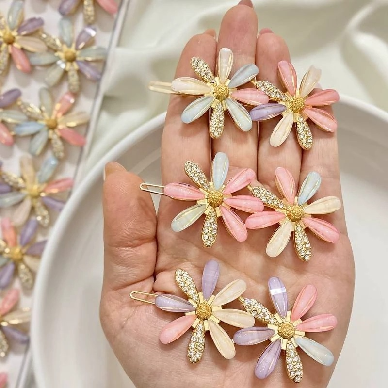 Double Daisy Flower Rhinestone Hairclip (1 Pcs)