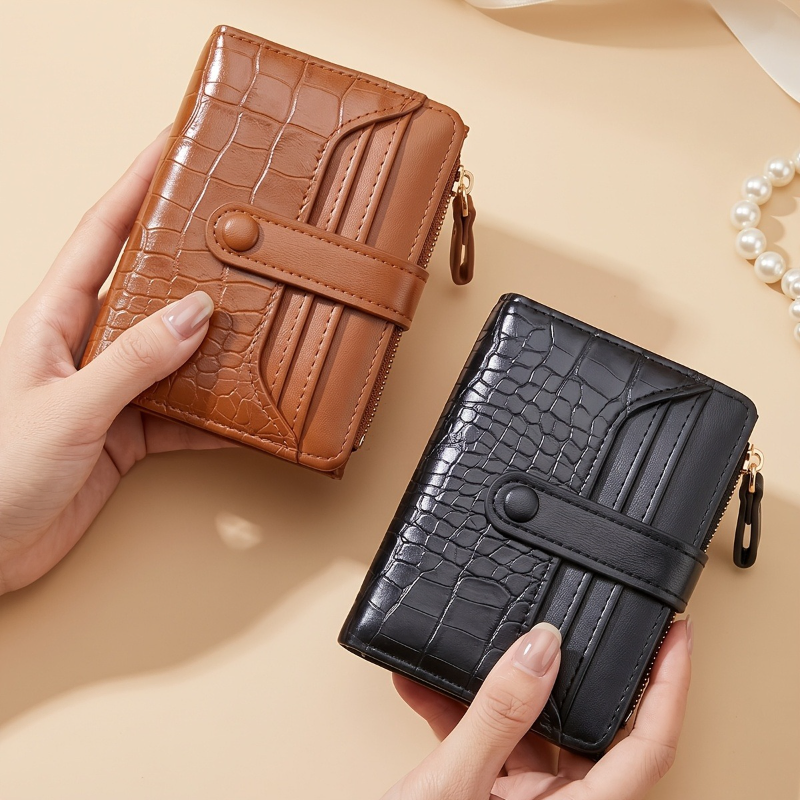 Minimalist Women's Crocodile Pattern Wallet