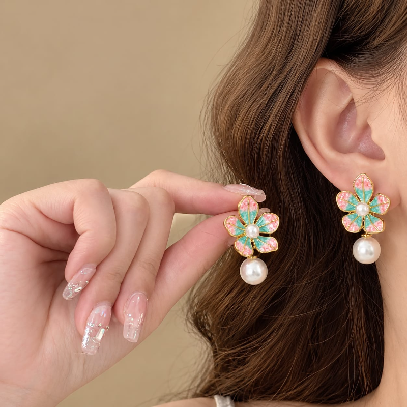 Sweet Oil Drop Two-Tone Flower Pearl Earrings