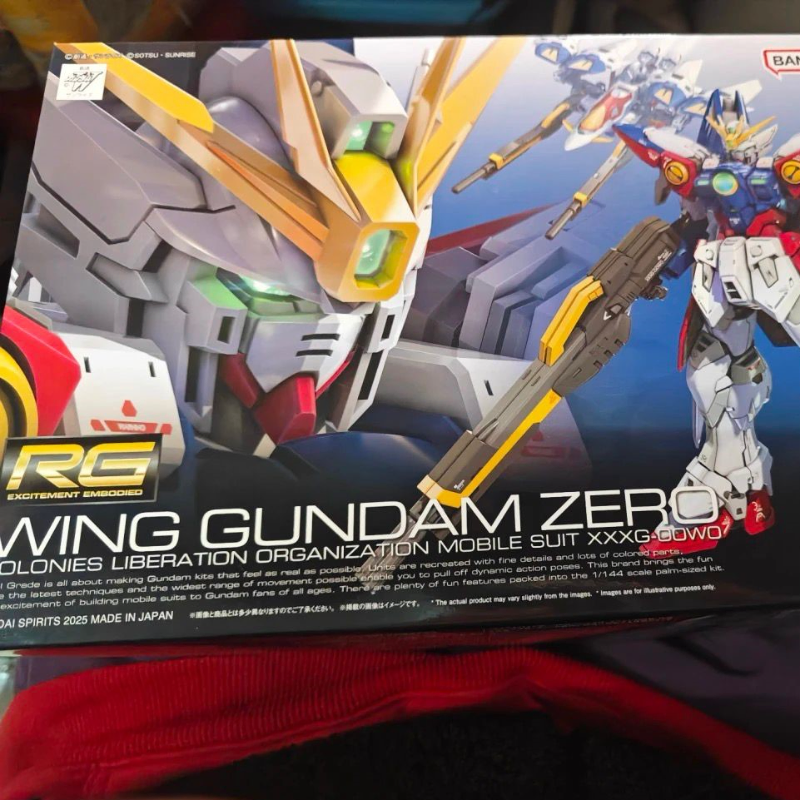 RG 1/144 Wing Gundam Zero