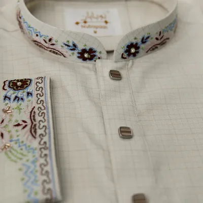 Promenade Karchupi Panjabi