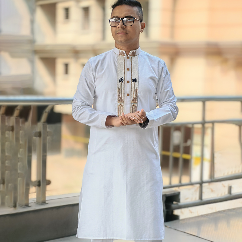 Mosque minaret zardozi Panjabi