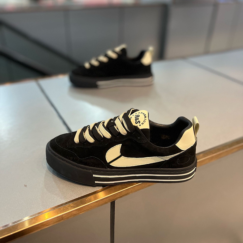 VERSATILE LIGHTWEIGHT AND COMFORTABLE CASUAL SHOES GB-5818