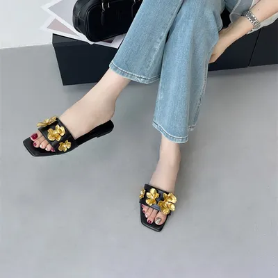 ONE-LINE FLOWER FASHION FLAT WOMEN'S SLIPPERS GB-0121
