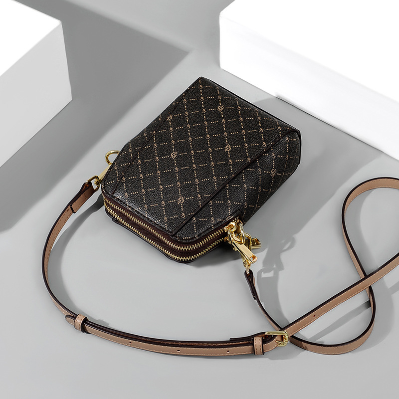VERSATILE  MULTI-LAYER LIGHTWEIGHT WOMEN'S BAG GB-6155CfBr