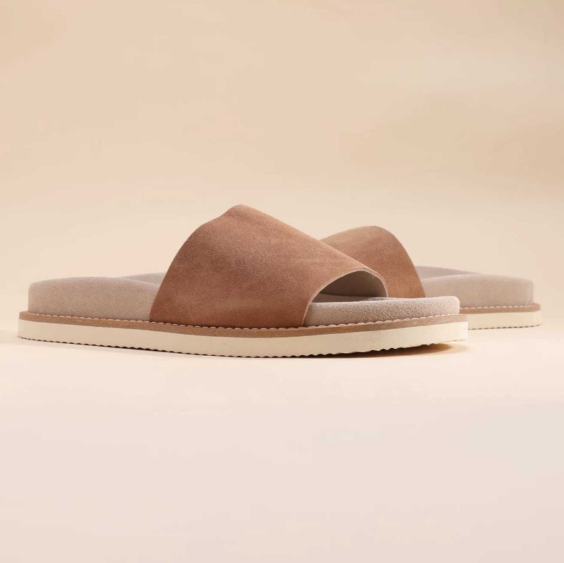 TOP-GRAIN COWHIDE RETRO STYLE SANDALS GB-8820
