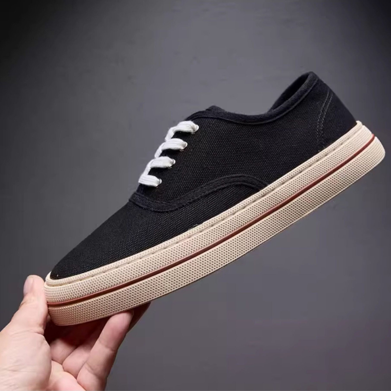 VERSATILE FLAT CANVAS SHOES GB-5809