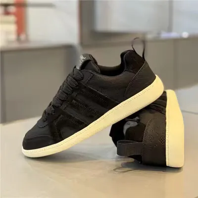 VERSATILE STYLISH COMFORTABLE SNEAKERS GB-K800
