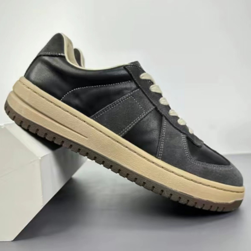 VERSATILE TRENDY BREATHABLE SNEAKERS GB-0825