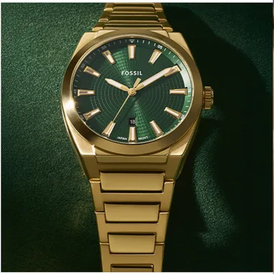 Fossil Everett Three-Hand Gold-Tone Stainless Steel Watch