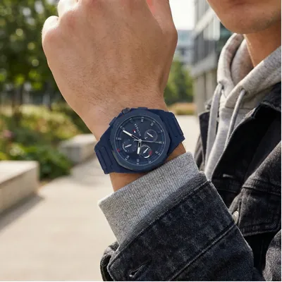 Tommy Hilfiger Men's Analog Quartz Watch with Silicone Strap Watch