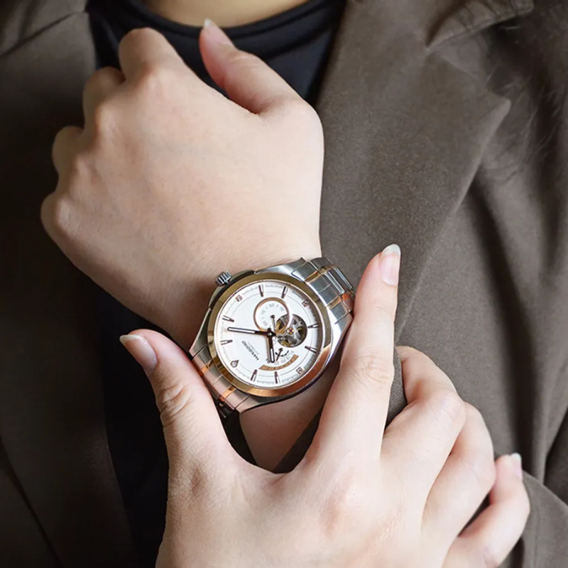 HANBORO Trendy Skeleton Automatic Mechanical Watch with Luminous Display 