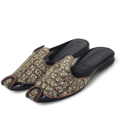 Pure leather men Embroidered Leather Slippers – Luxury and Comfort