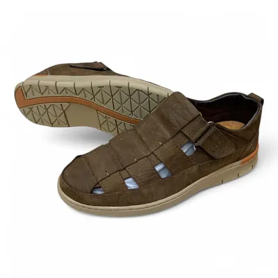 Men’s Brown Comfort Sandals – Adjustable Straps