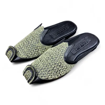 Men’s Handcrafted Formal Mules / Slippers – Embroidered & Patterned Leather – Timeless Elegance