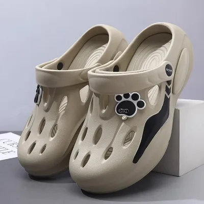 Men Comfortable EVA Garden Clogs Closed Toe Sandals For Indoor/Outdoor Home And Beach Use, Soft Sole Ventilated Shoes