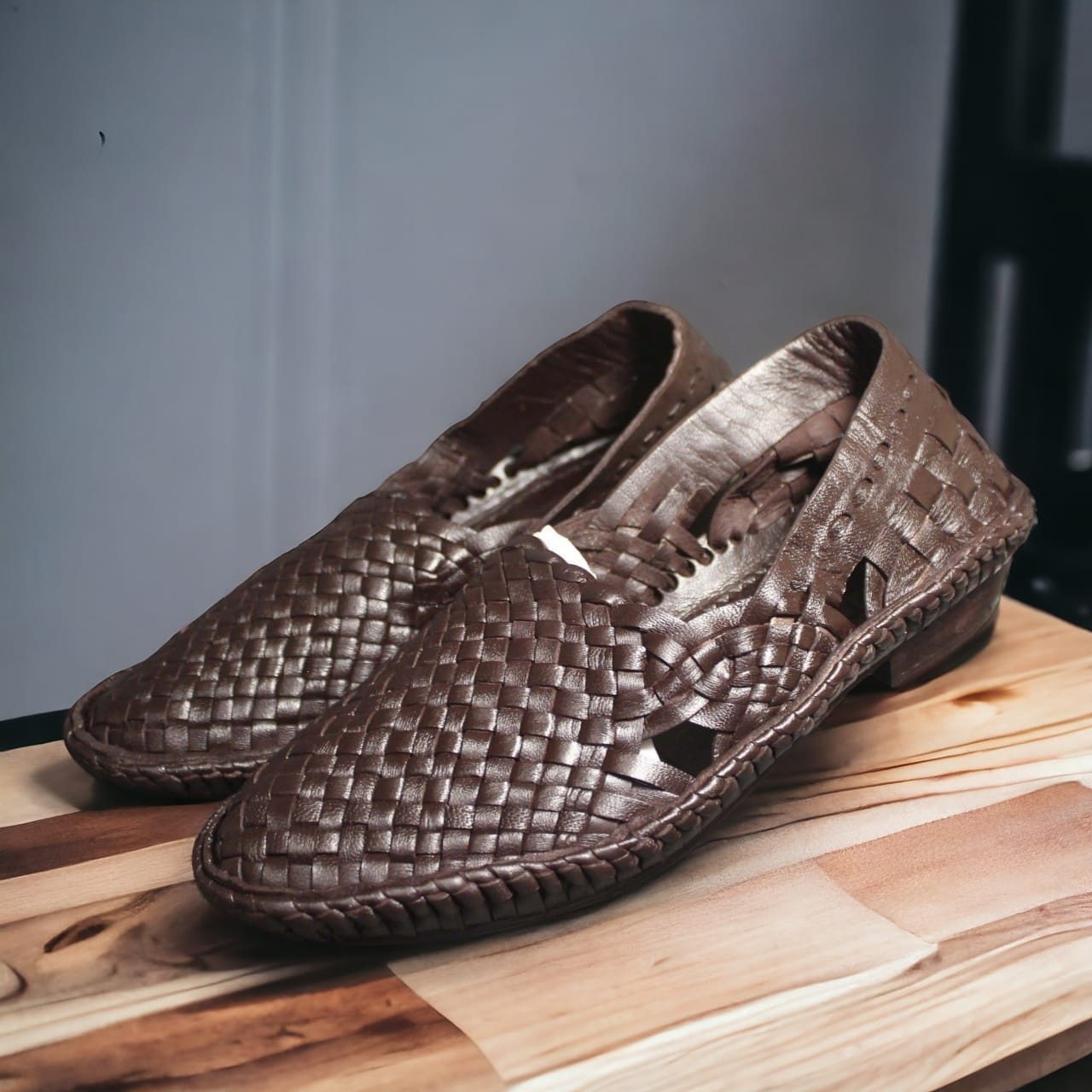 Black/Brown Traditional Kolhapuri Handmade Moccasin Mojari for Men