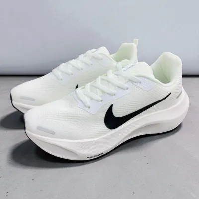 Nike Zoom Running Shoes Responsive Cushioning & Sleek Performance Black & White