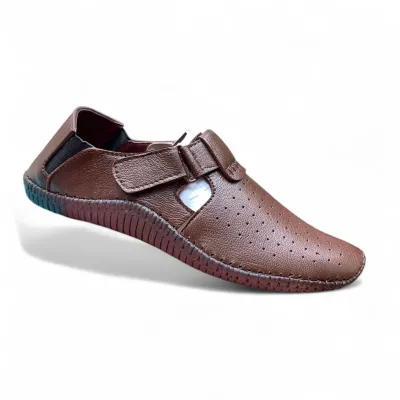Brown Casual Leather Shoes Breathable Secure Everyday Comfort