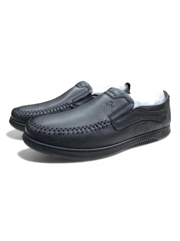 Brown & Black Moccasin Slip-On Shoes — Handcrafted Comfort with Textured Grip 