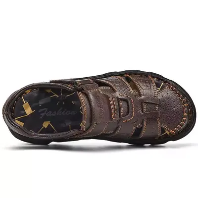 New Men's Sandals  Summer Cowhide Beach Summer Sports Europe Station
