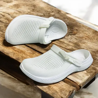 Crocs Classic Clogs – White – Comfort and Style