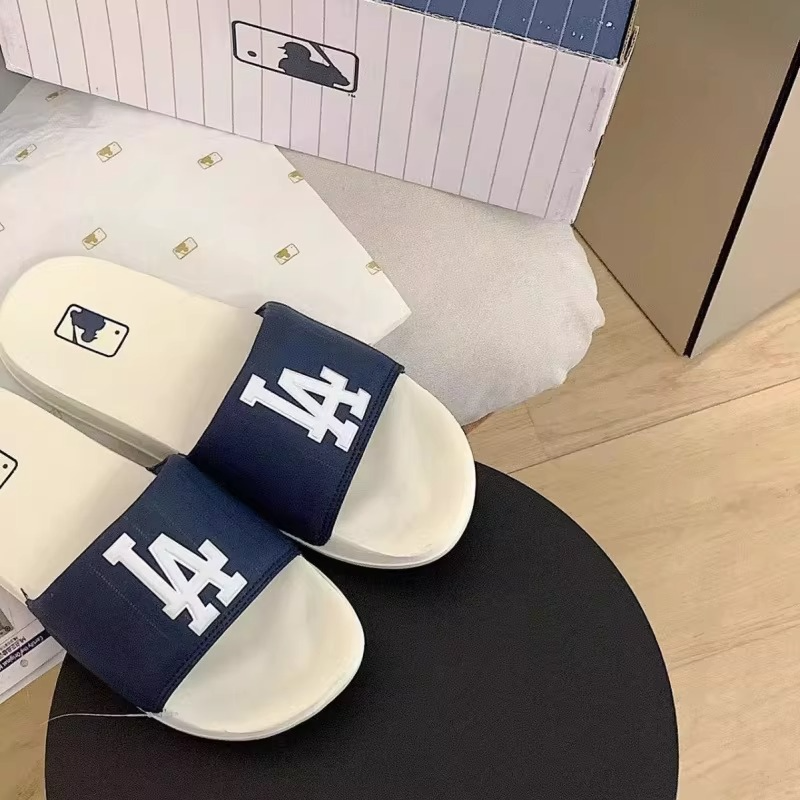 Mlb Slippers Summer Yankees Men's  Casual One-Line Beach Slippers Cross-Border