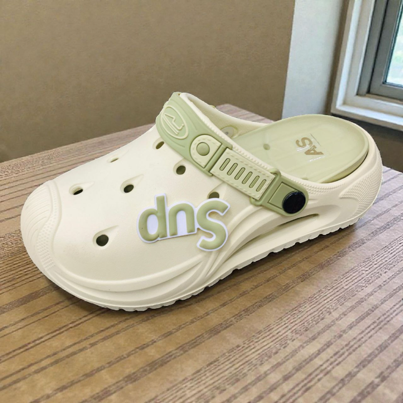 White Clog Sandals Streetwear Slip-On with Orange Accents 