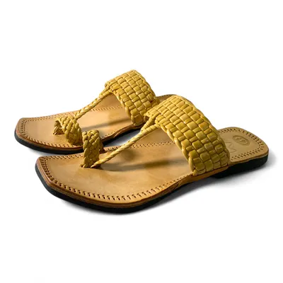 Handcrafted Kolhapuri Chappals – Traditional Comfort