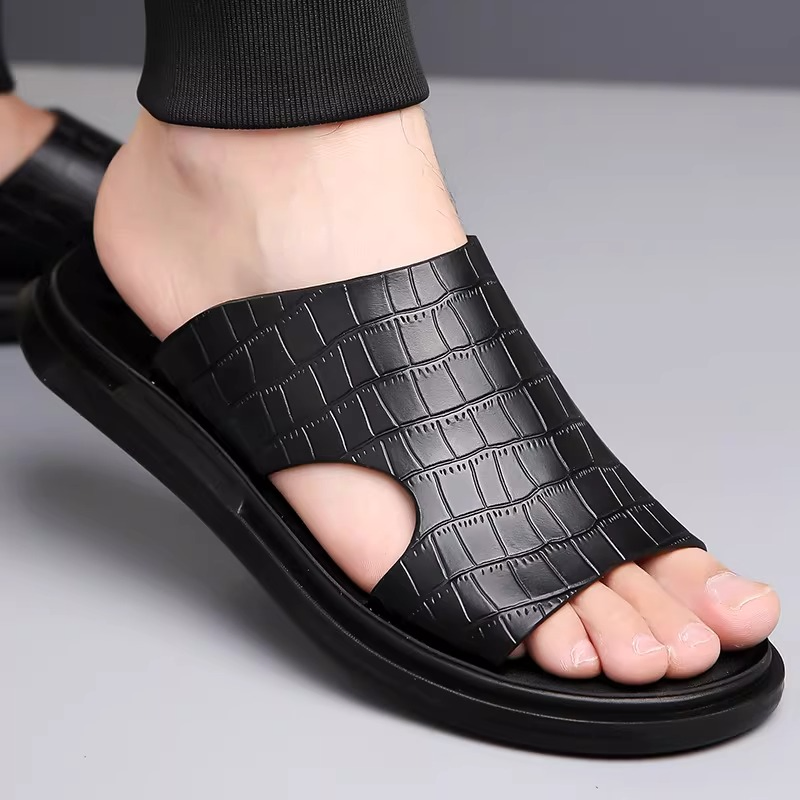 Men's Slippers Summer New Breathable Casual Outdoor Leather Cowhide One-word Outer Wear Soft Bottom Leather Non-slip