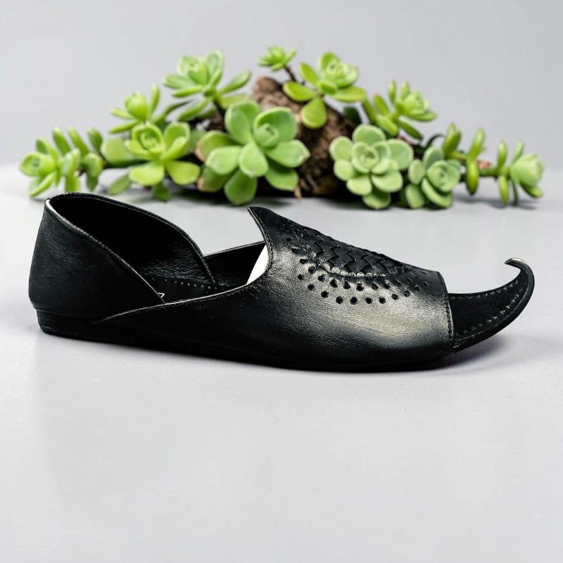 Black Woven Peshawari Chappal — Handcrafted Leather 