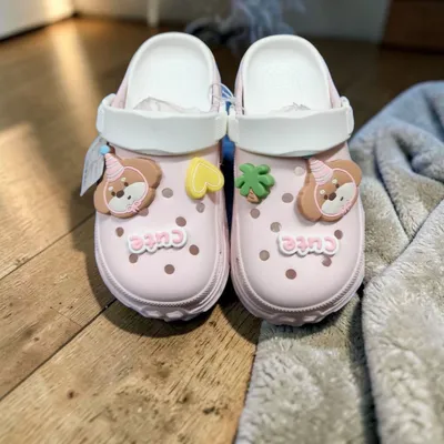 Women’s Slide Sandals—Lightweight, Stylish & Easy-Wear Comfort 