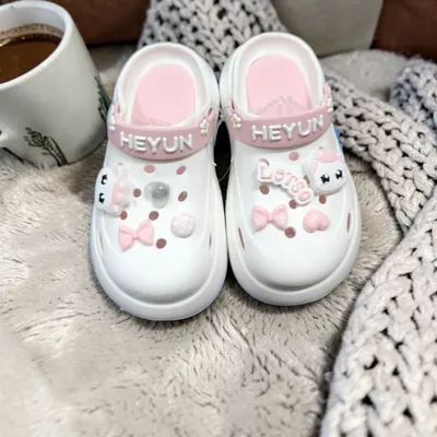 Women’s Slide Sandals—Lightweight, Stylish & Easy-Wear Comfort 