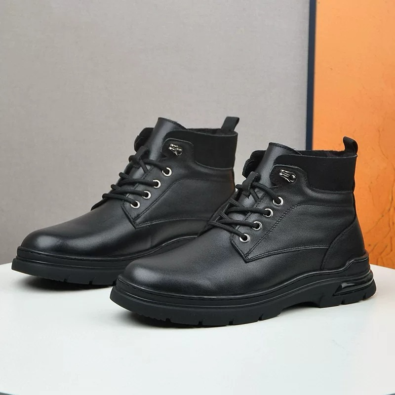 Men's Black Leather Lace-Up Ankle Boot  Fleece Lined, Chunky Sole, Winter Ready