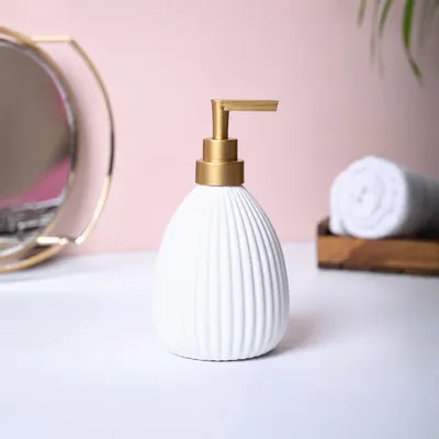 White Ribbed Ceramic Soap Dispenser with Gold Pump 