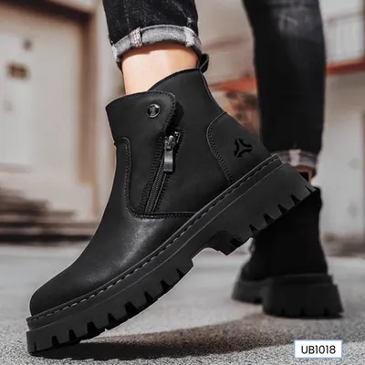 Sand Rift Sentinel Boots