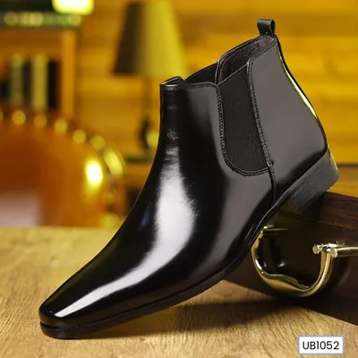 Rough Hewn Trekker Boots