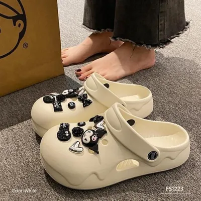 Feather Nest Women’s Slippers