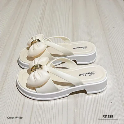 Cozy Whisper Women’s Slippers