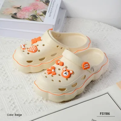 Plush Hug Women’s Slippers