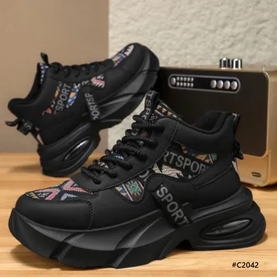 Classic Move casual shoes