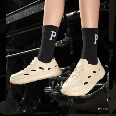 Cozy Edge Men’s Slippers