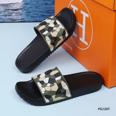   Feather Core Men’s Slippers