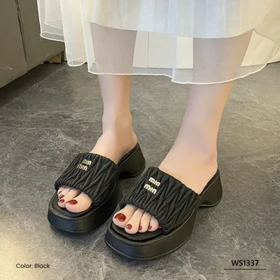 Golden Grace Women’s Sandal