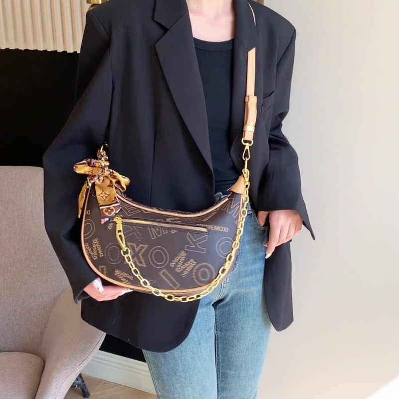 Pearl Loop Women’s Shoulder Bag